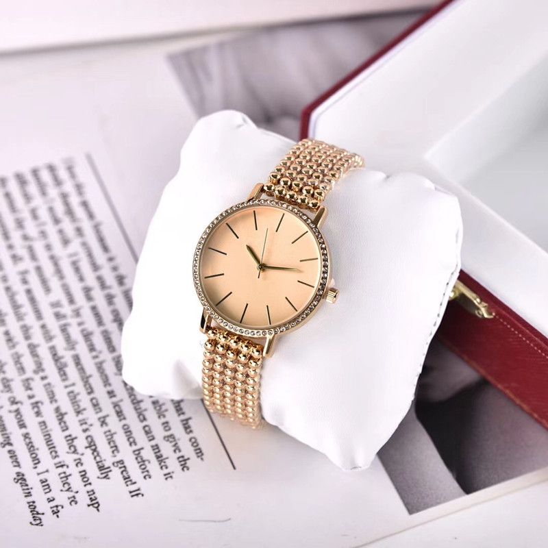 New Womens Diamond Watch Fashion Model Magazine Leisure Sports Steel Belt Quartz Watch Round Golden Rose Gold Chain Online Buy Watches Buy Online Watch From Kikixin 27 6 Dhgate Com