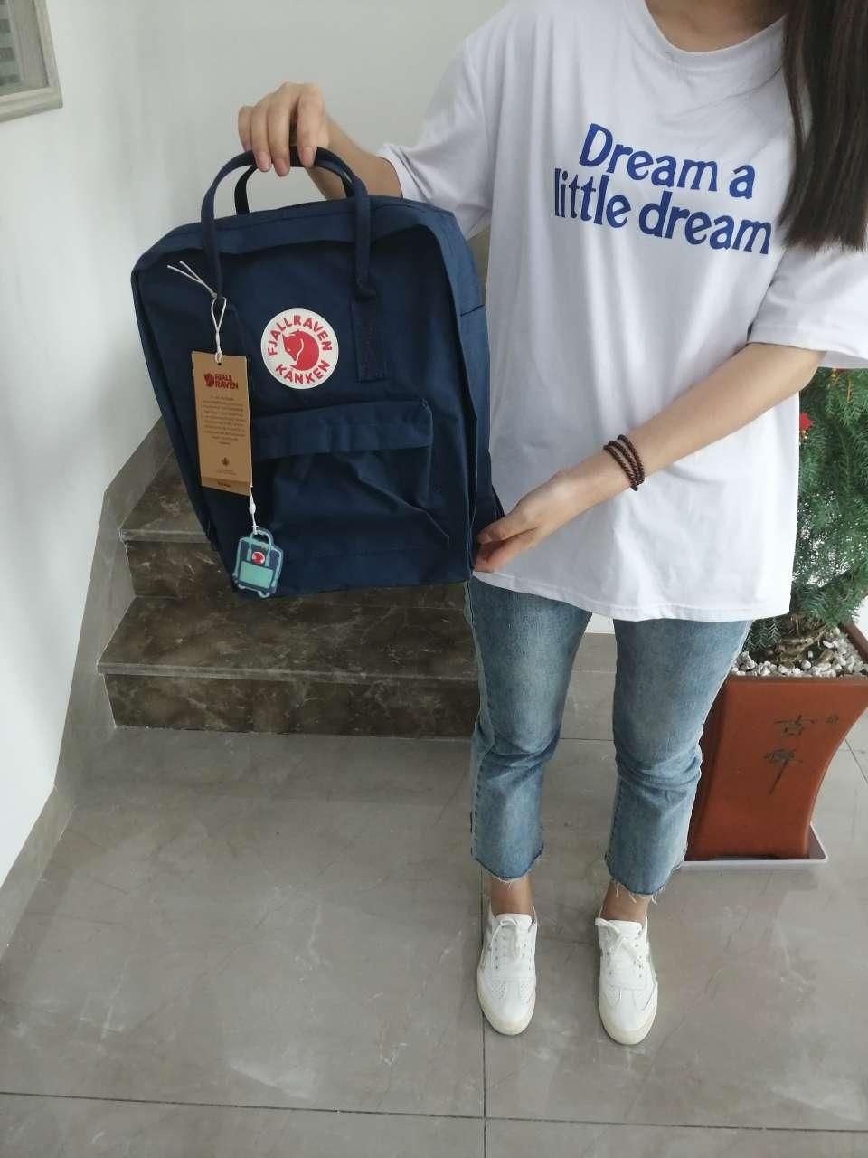 fjallraven kanken backpack deep blue
