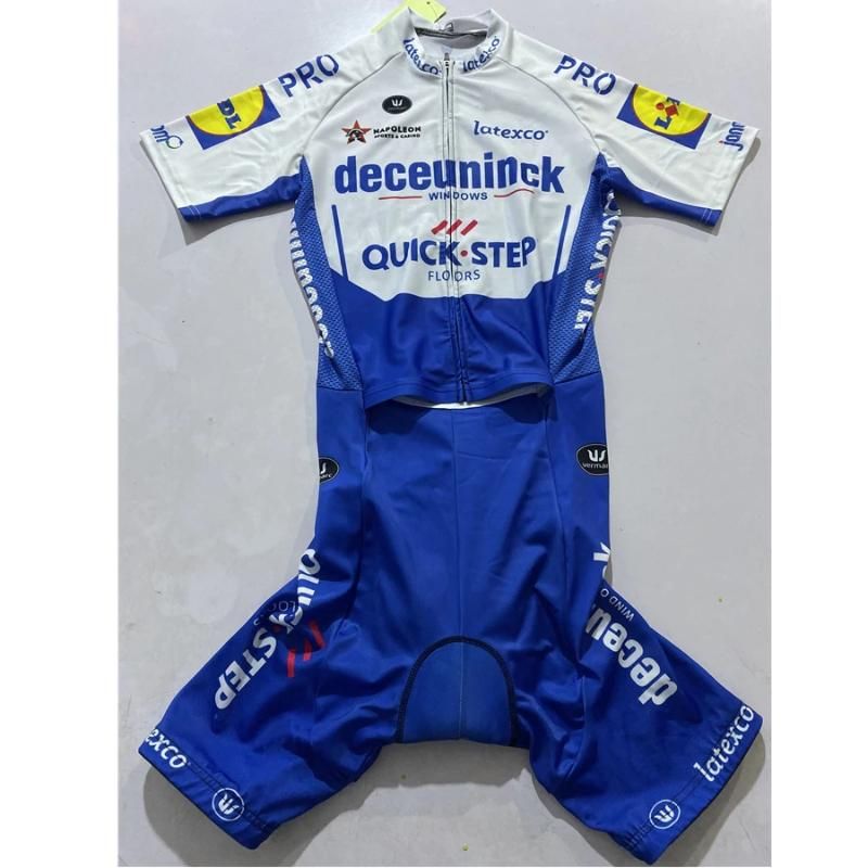 le col skinsuit