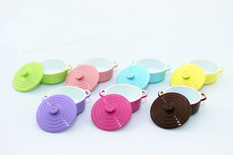 play kitchen utensils