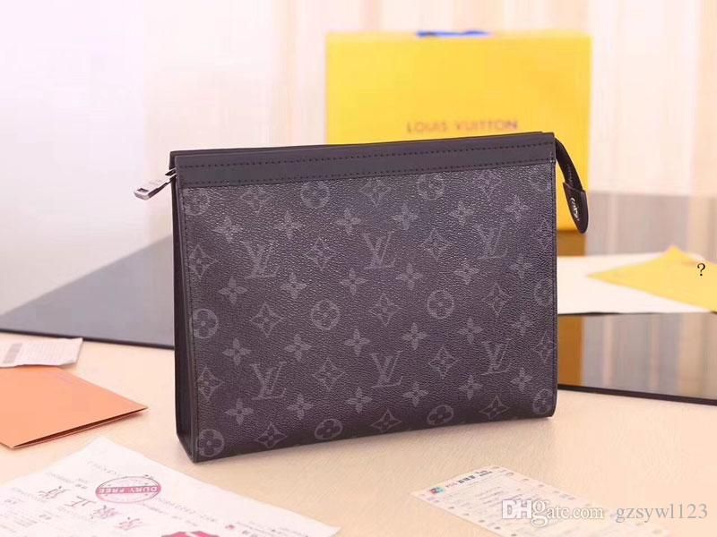 louis vuitton travel pouch 26