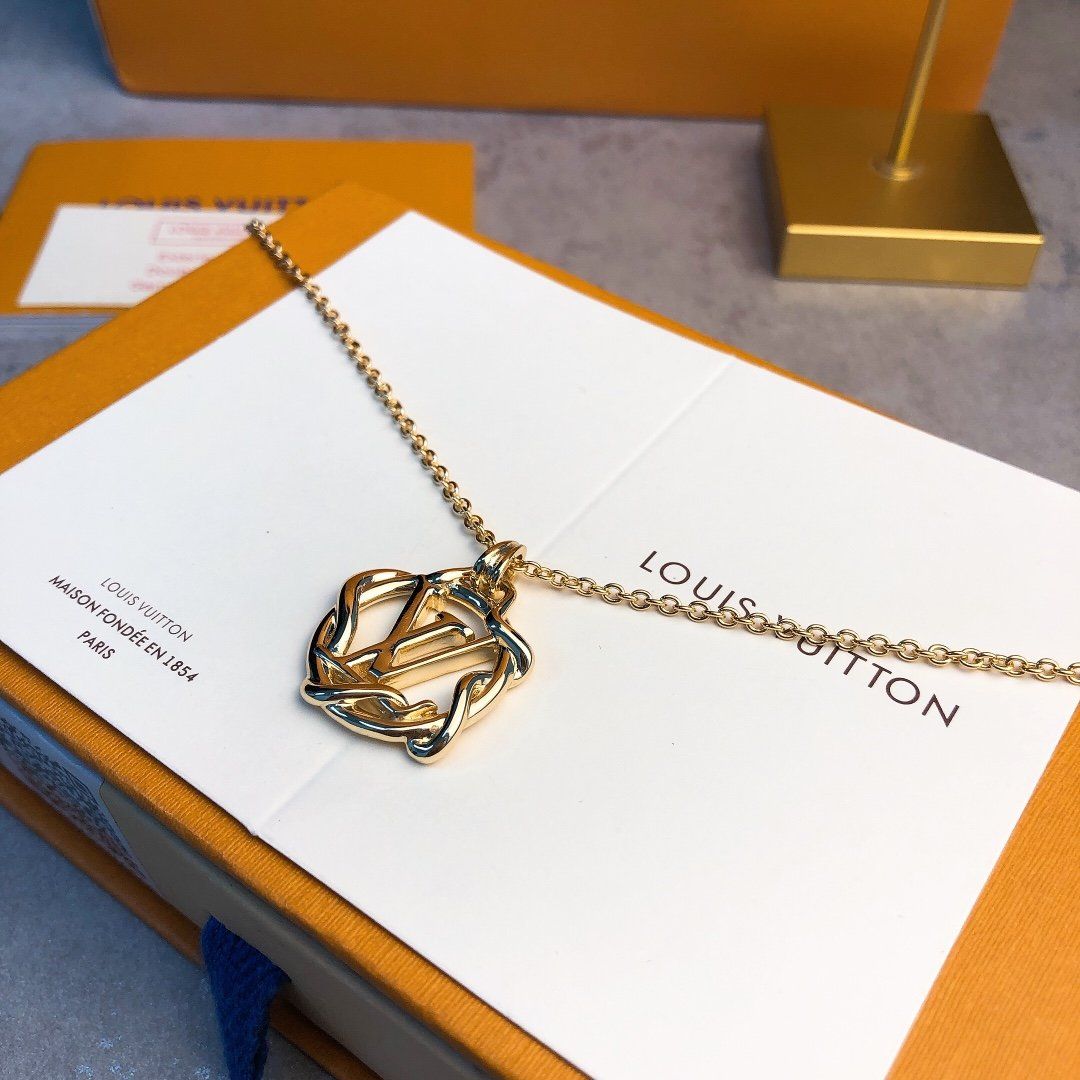 GARDEN LOUISE Long Necklace Designer Necklace Iced Out Chains Jewelry Cuban  Link Chain Luxury Designer Jewelry Women Necklace M68937 From Long86172186,  $85.43