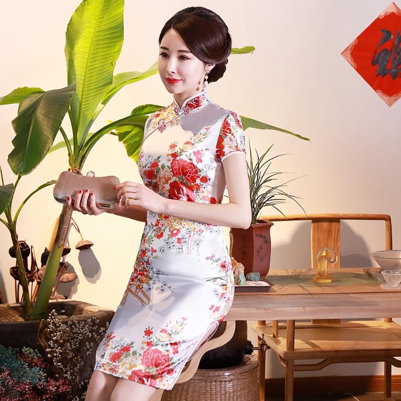 Ethnic Clothing White Classic Women Cheongsam Traditional Chinese Style ...