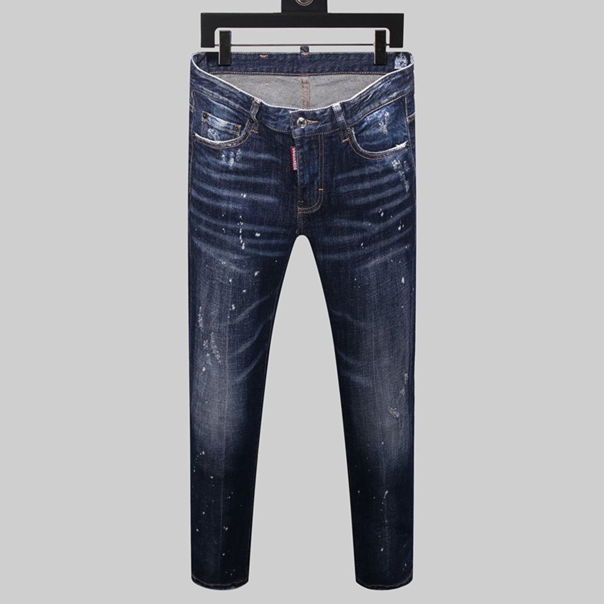 Nuevos tejanos con agujeros rasgados para hombre pantalones vaquero Nuevos tejanos con agujeros rasgados para hombre pantalones vaquero