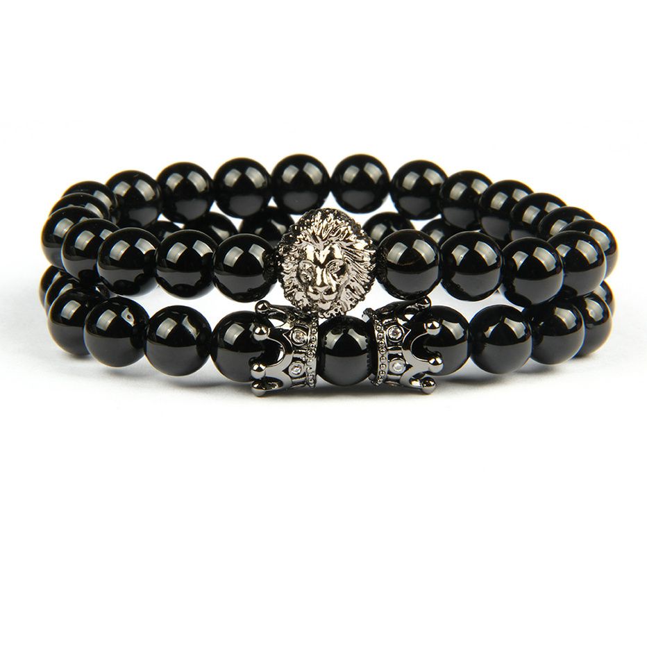 conjunto de leones negros