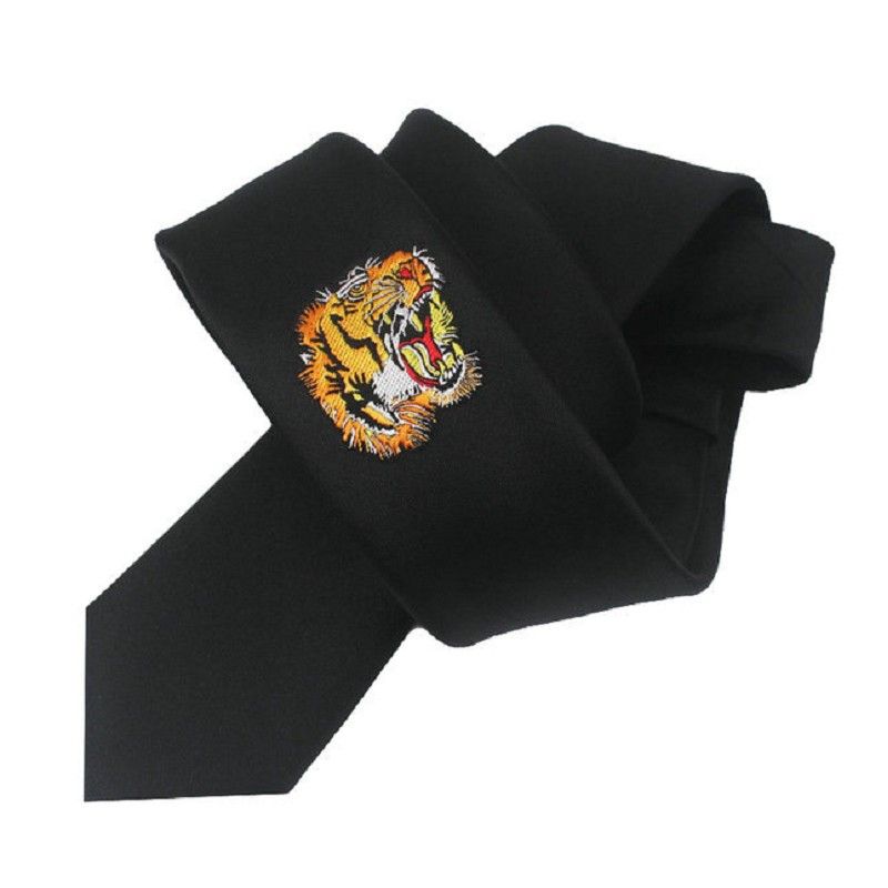 Corbata negra con tigre, Zazzle.com
