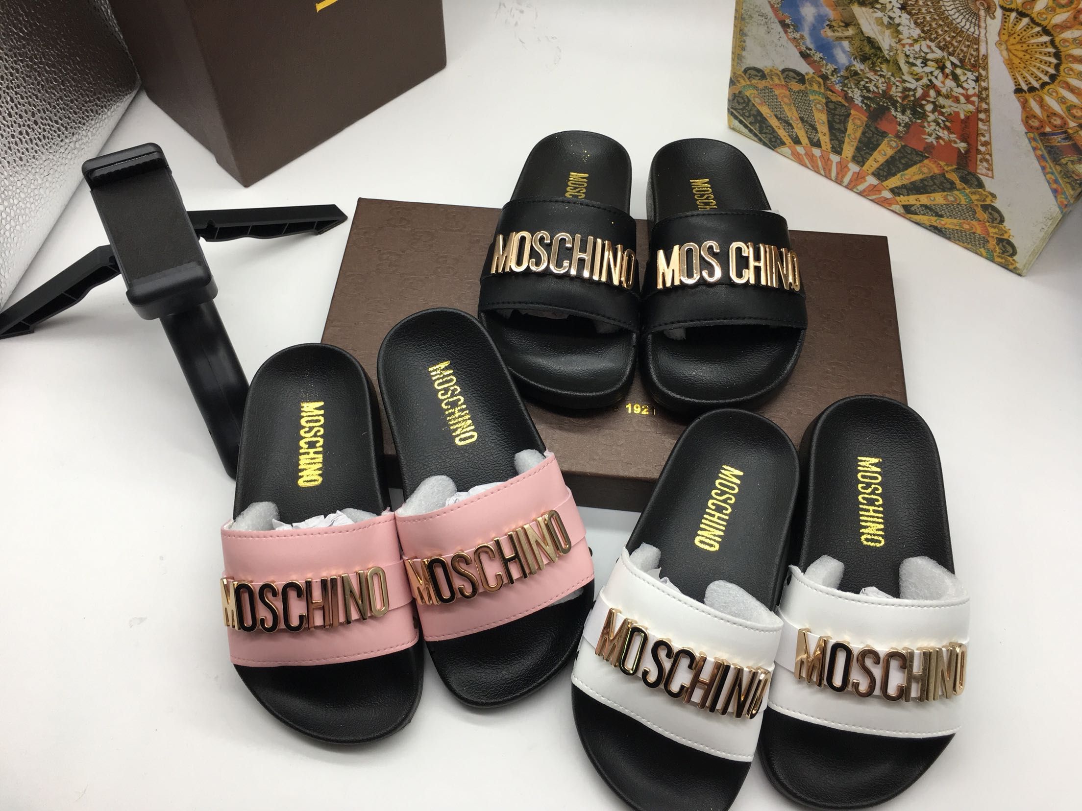 Acquistare Scarpette Bambini Di Design Pantofole Sandali Da Spiaggia Estivi  Bambina Ragazzo Invia Con Scatola Di Alta Qualità Bambini 26 35 Economico |  Consegna Veloce E Qualità | It.Dhgate