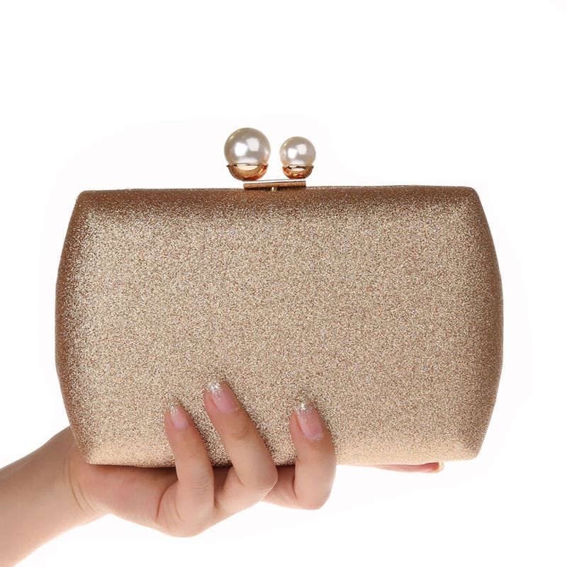 simple clutch bag