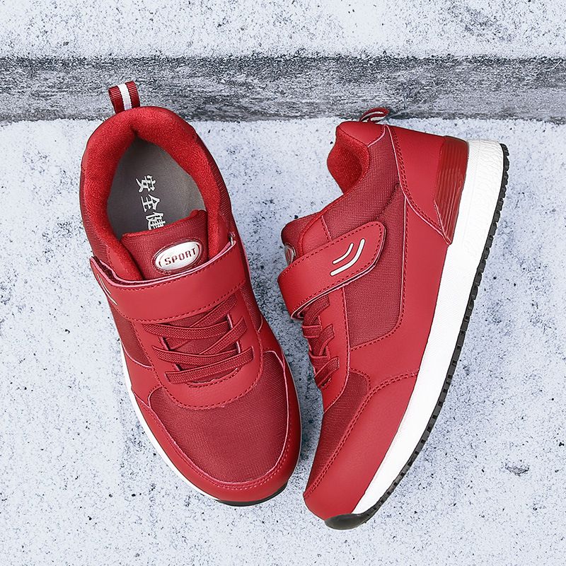 Sneakers Women Thicken Keep Warm Women Flat Shoes Non Slip Middle Aged And Elderly Ladies Shoes Seniors Chaussures Femme Mens Sandals Dress Shoes From Creeative 24 84 Dhgate Com