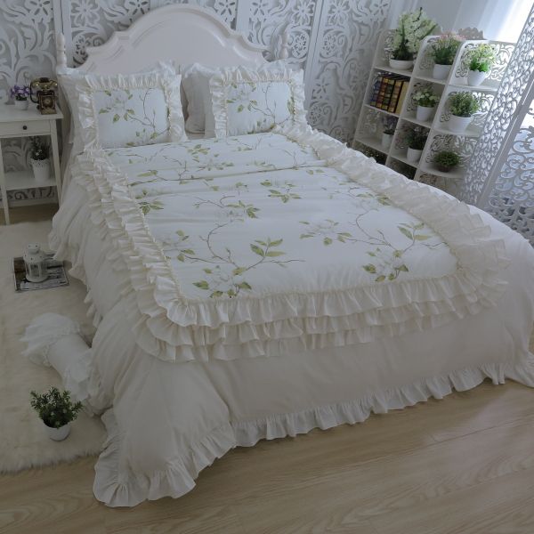 Multi Layers Ruffled Leaves Printed Beige Duvet Cover Bed Skirt