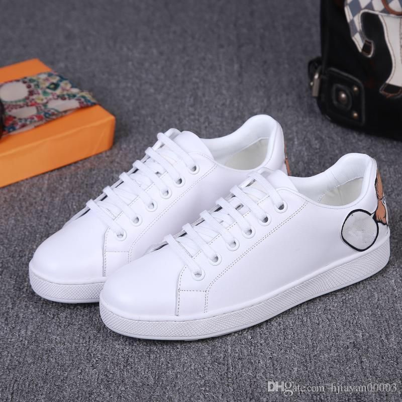 branded ladies sports shoes