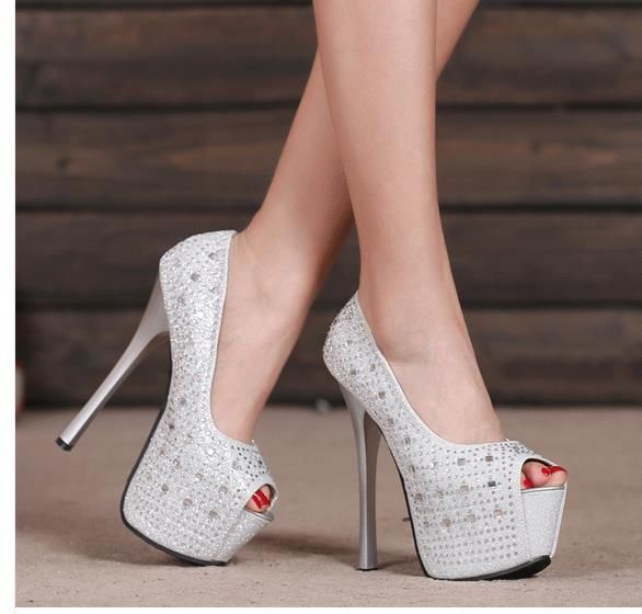 Großhandel Sparkly Silber Peep Toe Pumps Braut Hochzeit Schuhe Weiße Luxus Designer Schuhe Größe 34 Bis 39 Von Tradingbear, $29.58 Auf De.Dhgate.Com | Großhandel Sparkly Silber Peep Toe Pumps Braut Hochzeit Schuhe Weiße Luxus Designer Schuhe Größe 34 Bis 39 Von Tradingbear, $29.58 Auf De.Dhgate.Com |