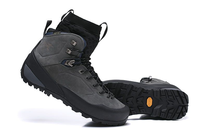 mens black waterproof walking shoes