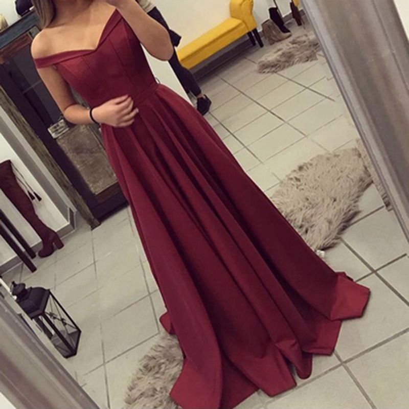 Vestido noche Largo 2019 Rojo elegante satinado con cuello en Vestidos de fiesta