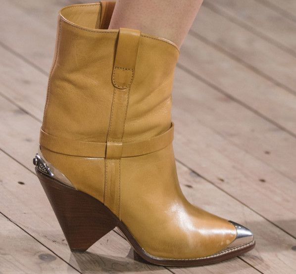 Acquistare Nuovi Modelli Di Scarpe Da Punta Con Punte Di Ferro Stivali  Mostrano Scarpe Sexy Con Tacco Alto Da Donna Colore Misto 8,5 Cm Di Altezza  Stivali Stile Tacco Economico | Consegna