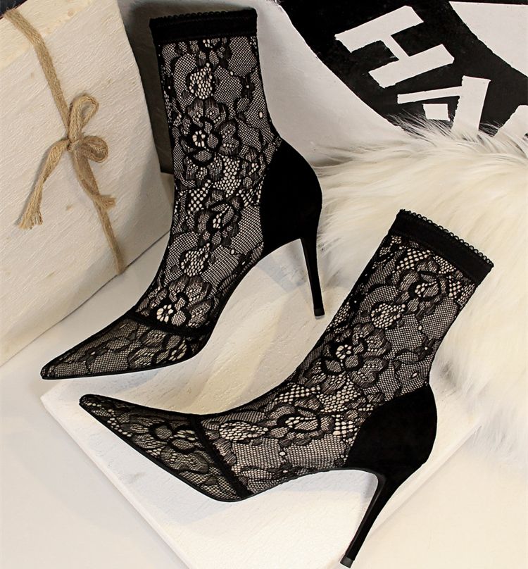 talon aiguille taille 43 pas cher