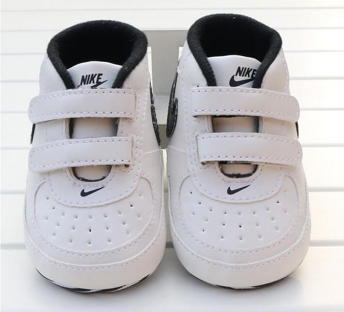 infant girl walking shoes