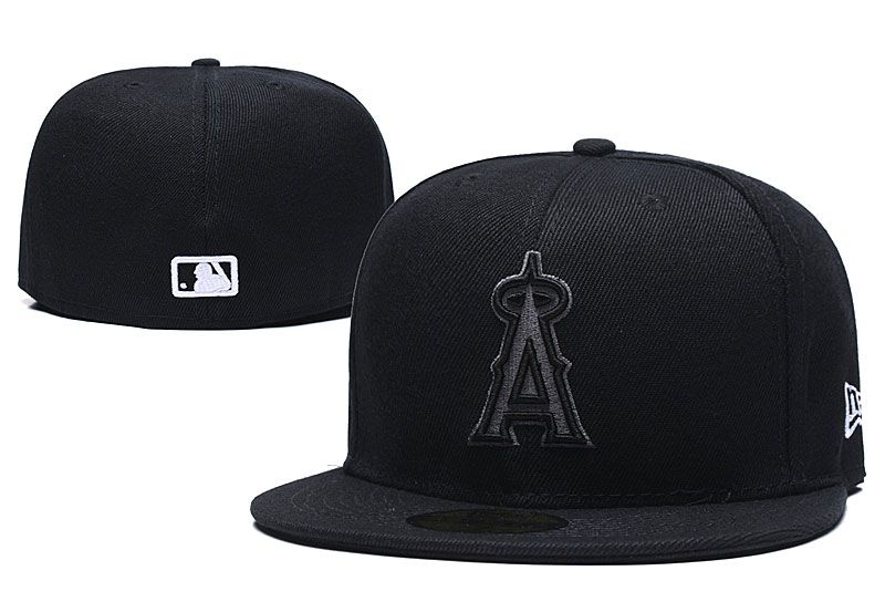 mens fitted hats cheap