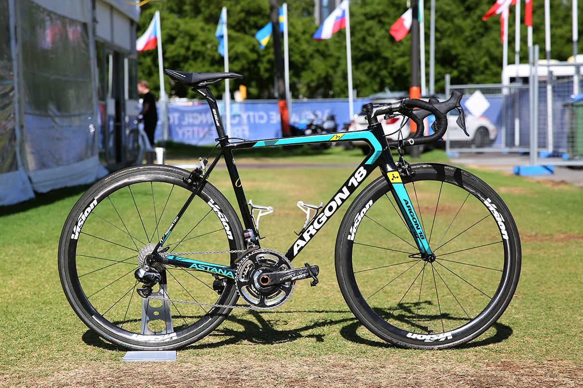 Acquistare Agron 18 ASTANA Diy Carbon Road Bike Completo Bici Ultegra R8000  Groupset Il Carbonio Vendita 50 Millimetri Ruote Economico | Consegna  Veloce E Qualità | It.Dhgate