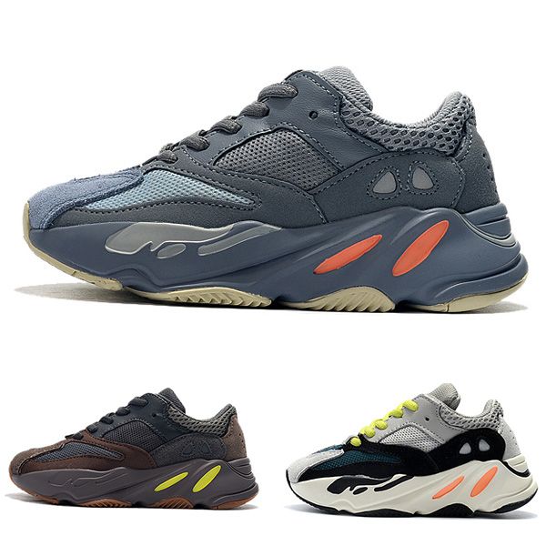 sports direct kids water shoes