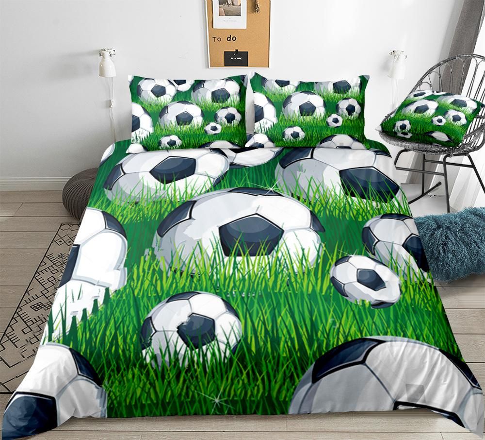 3D Soccer Ball Bedding Kids Boys Teens Football Field With Soccer Balls On Green Grass Duvet