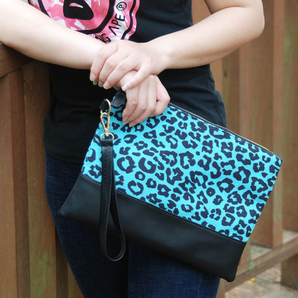 blue leopard print bag