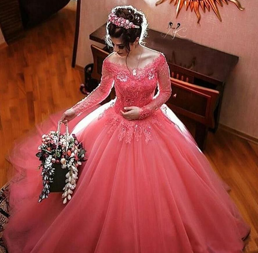 Elegant Off The Shoulder Wedding Dress 