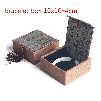 gray 10x10x4 cm bracelet box