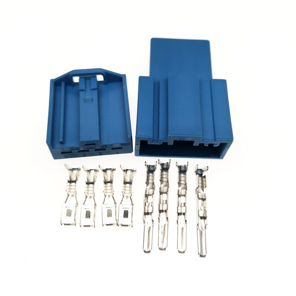 Acquista 4 Pin 1719093 3 B Malefemale Connettore Auto Spina Altoparlante Auto Spina Basso Automatico Connettore