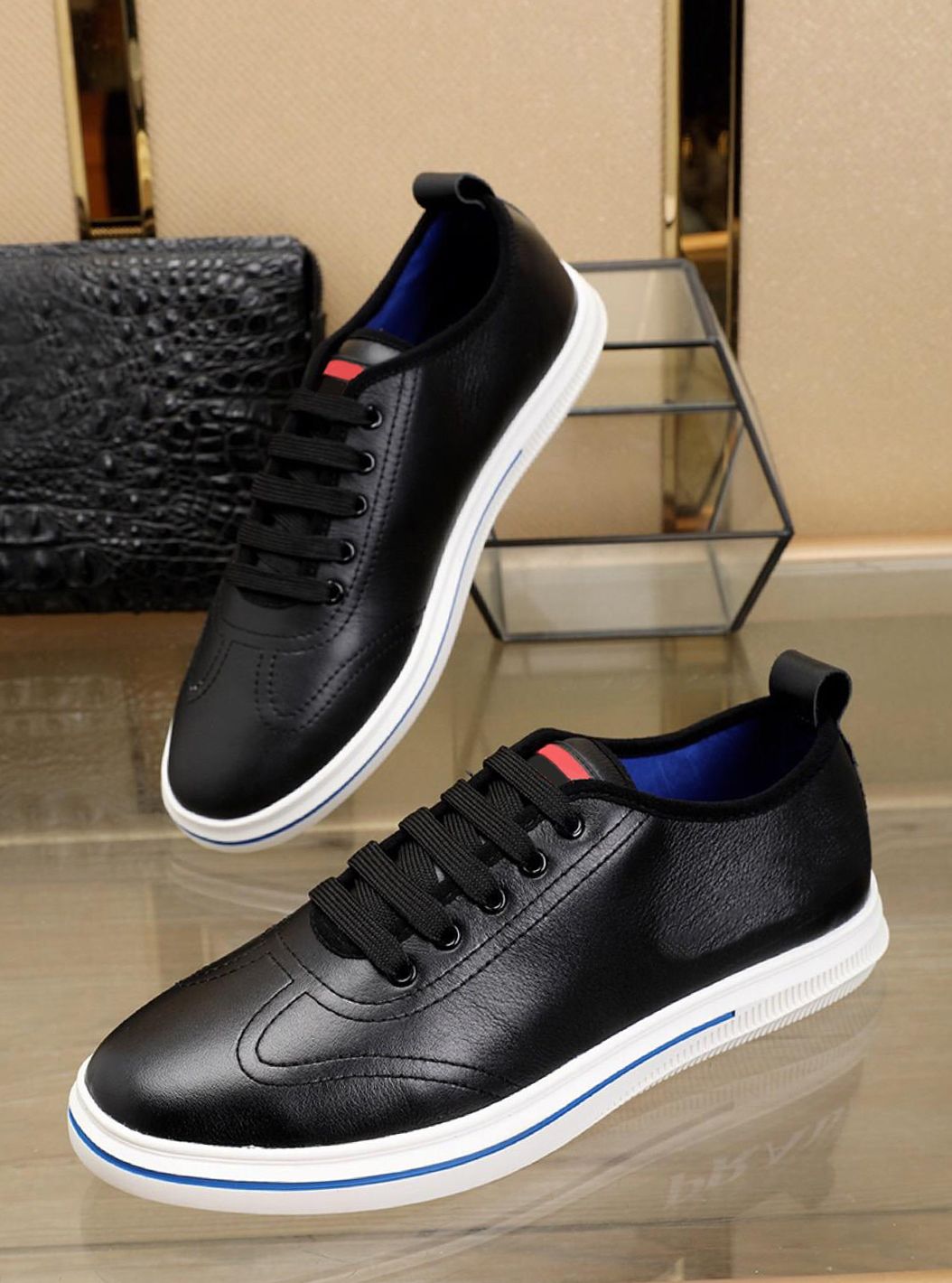 stylish tennis shoes