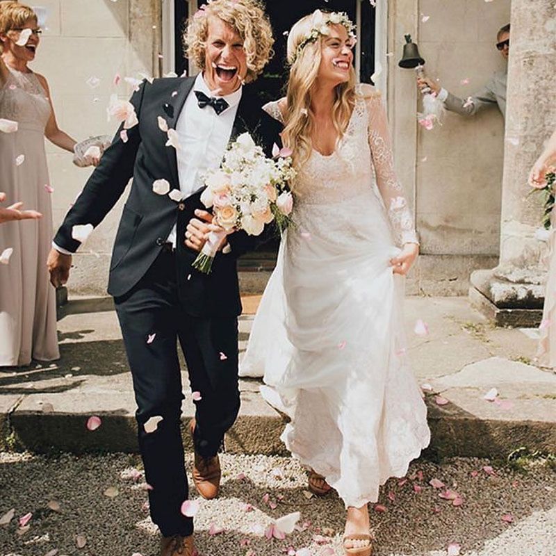 lightweight beach wedding dresses