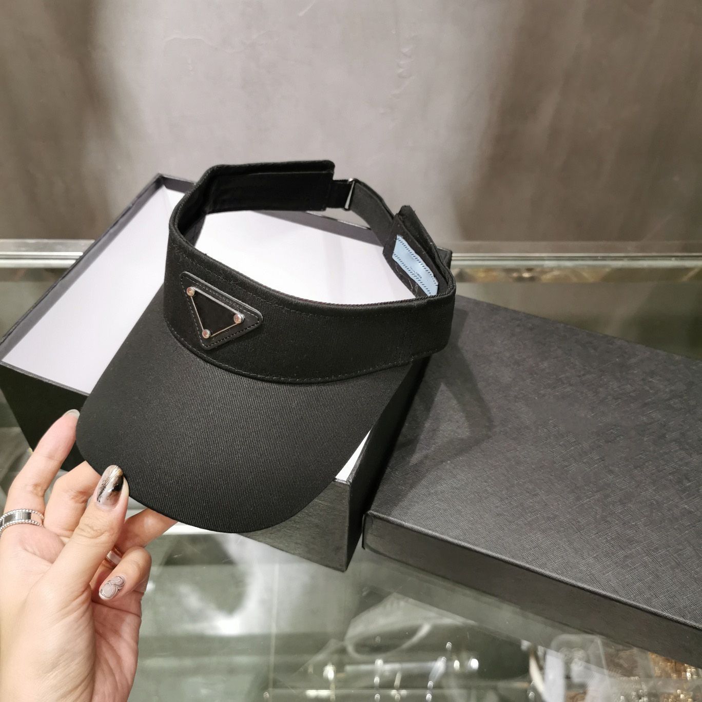 sun visor hat sports direct