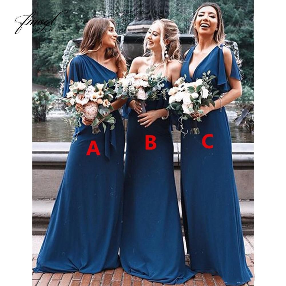 bridesmaids different shades of blue