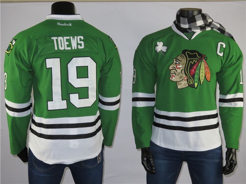 blackhawks jersey mens small