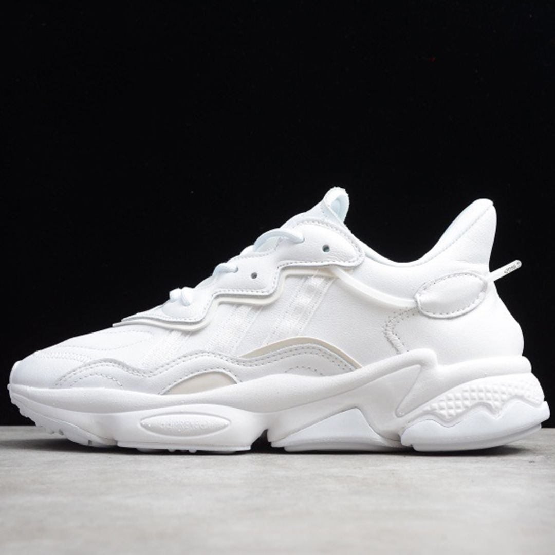 big size sports shoes