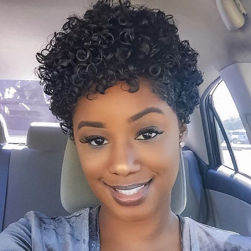 African Ladies Little Curly Hair Short Curly Fluffy Hair Black