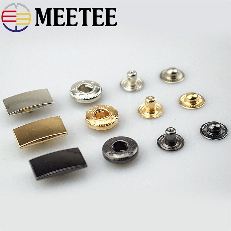 coat metal buttons