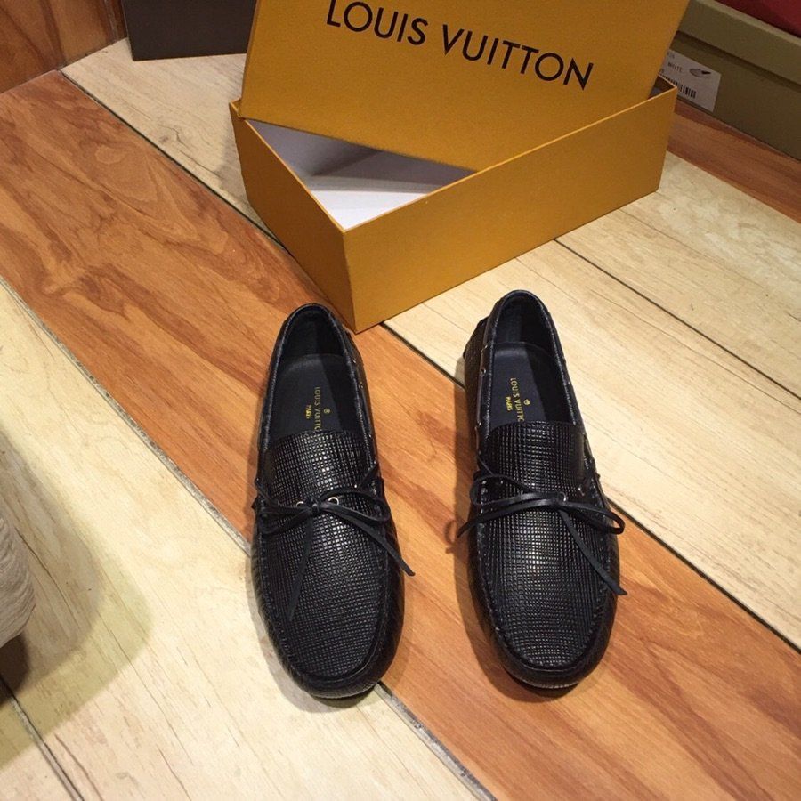 Acheter Pas Cher Louis Vuitton Shoes LV Pas Cher Mocassins Homme Souliers  Simple En Cuir Italien Driving Mocassins Hommes Marque Luxe Chaussures  Bateau Mode Léger Chaussures Casual Beanie Du 88,73 € | Fr.Dhgate