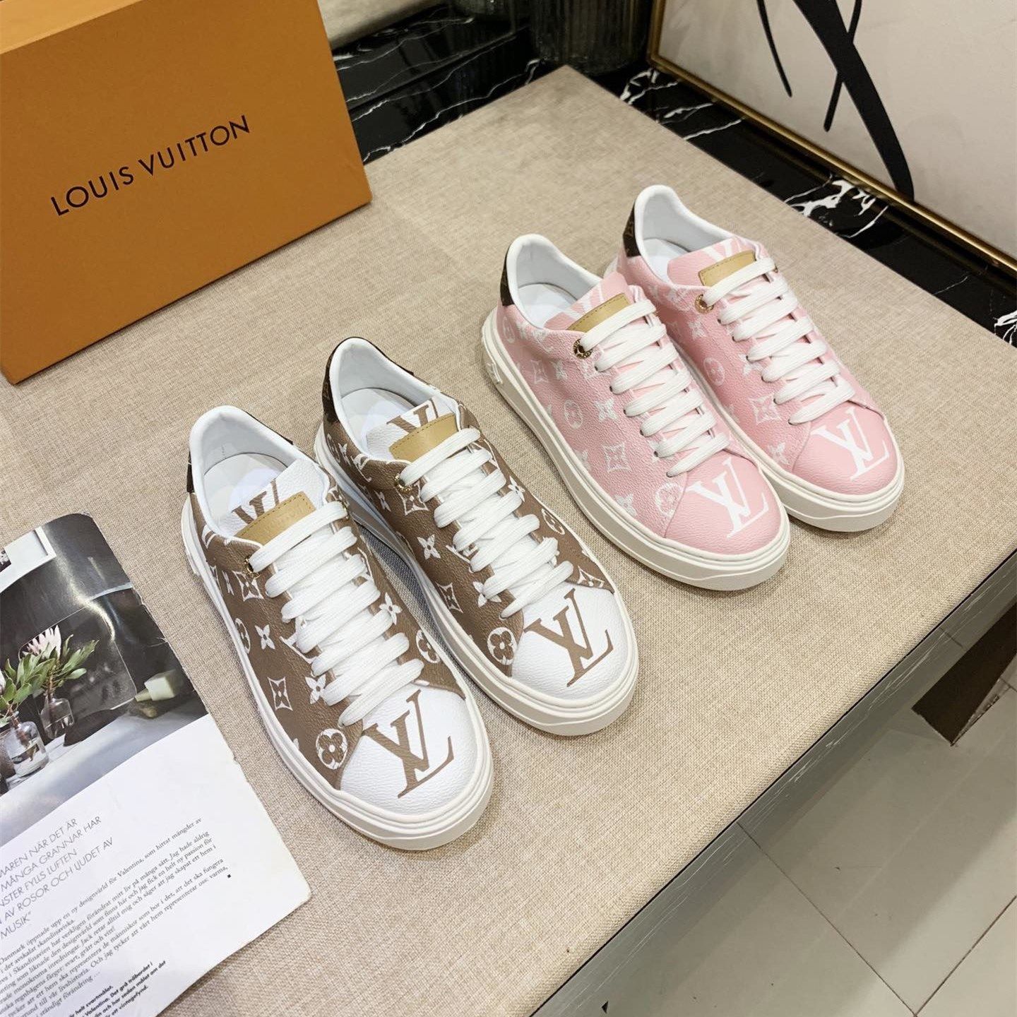 m and s trainers womens