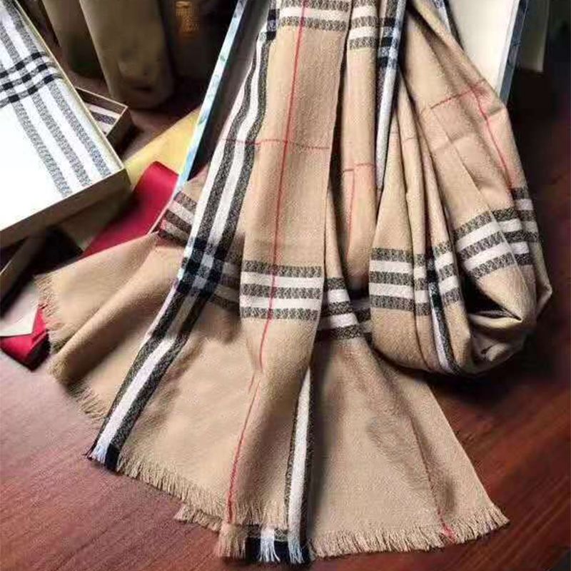 check scarf ladies