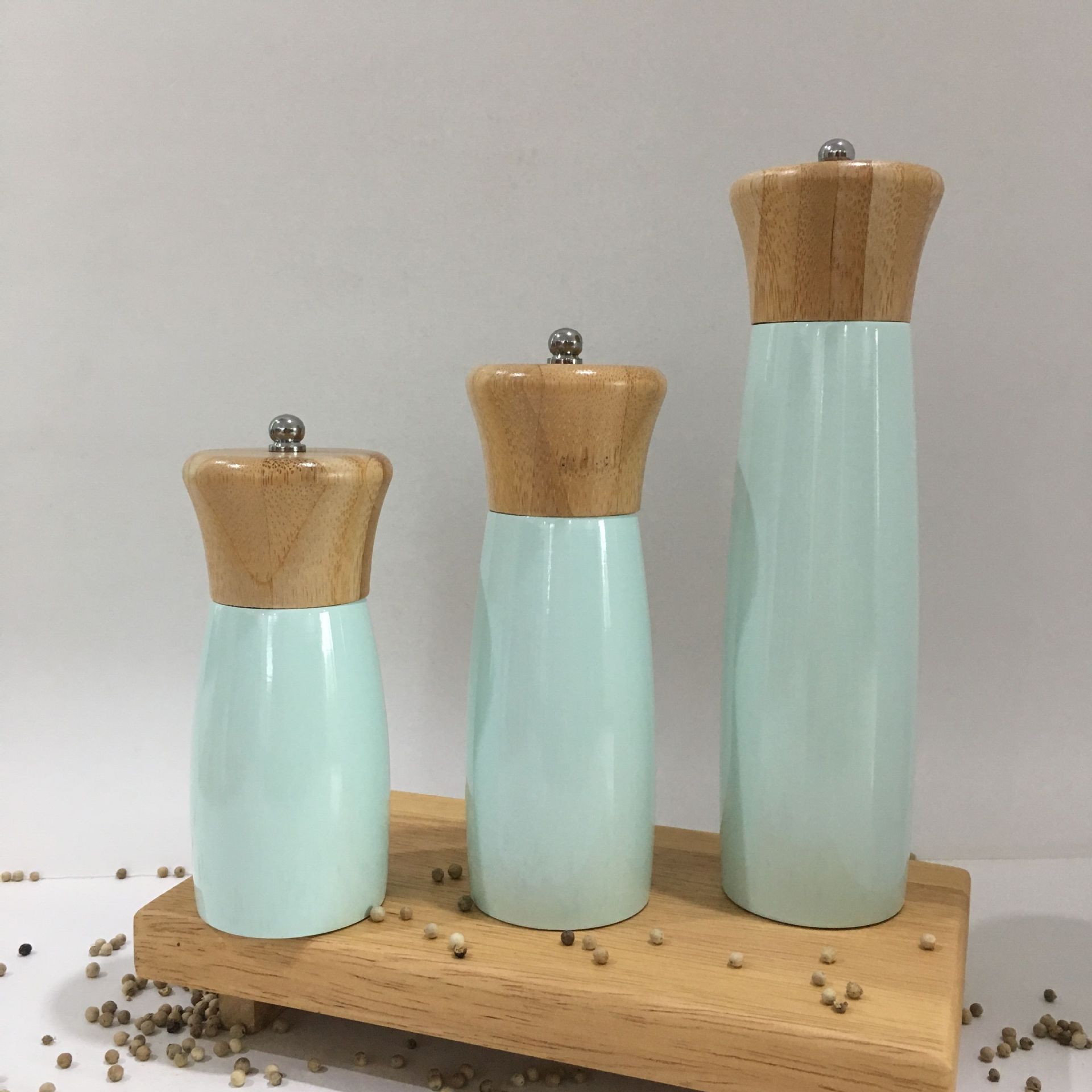 Wooden Mint Coloured Pepper Mill Grinder