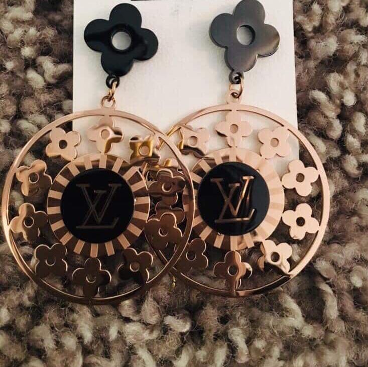 big gold studs