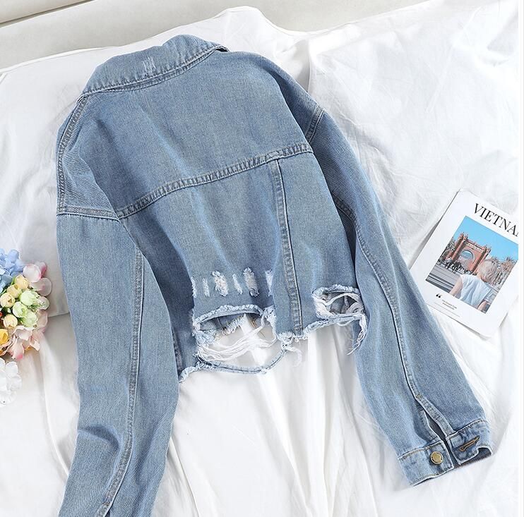 jaqueta jeans feminina rasgada