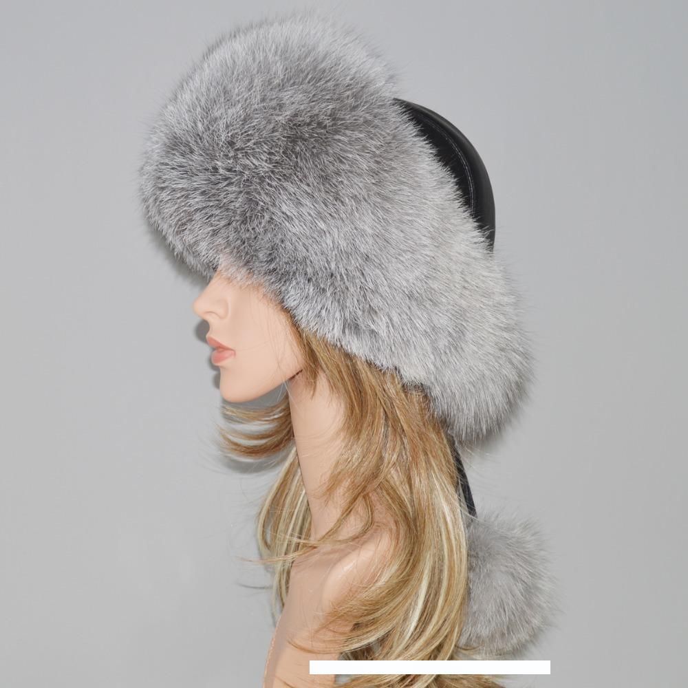 gray fur hat