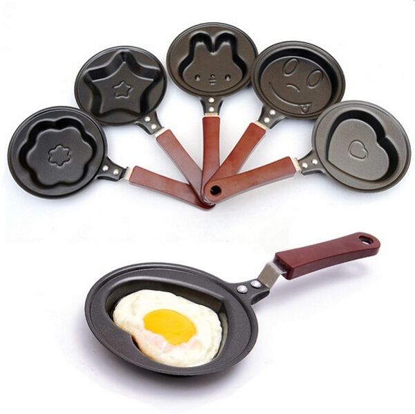 breakfast omelette pan device