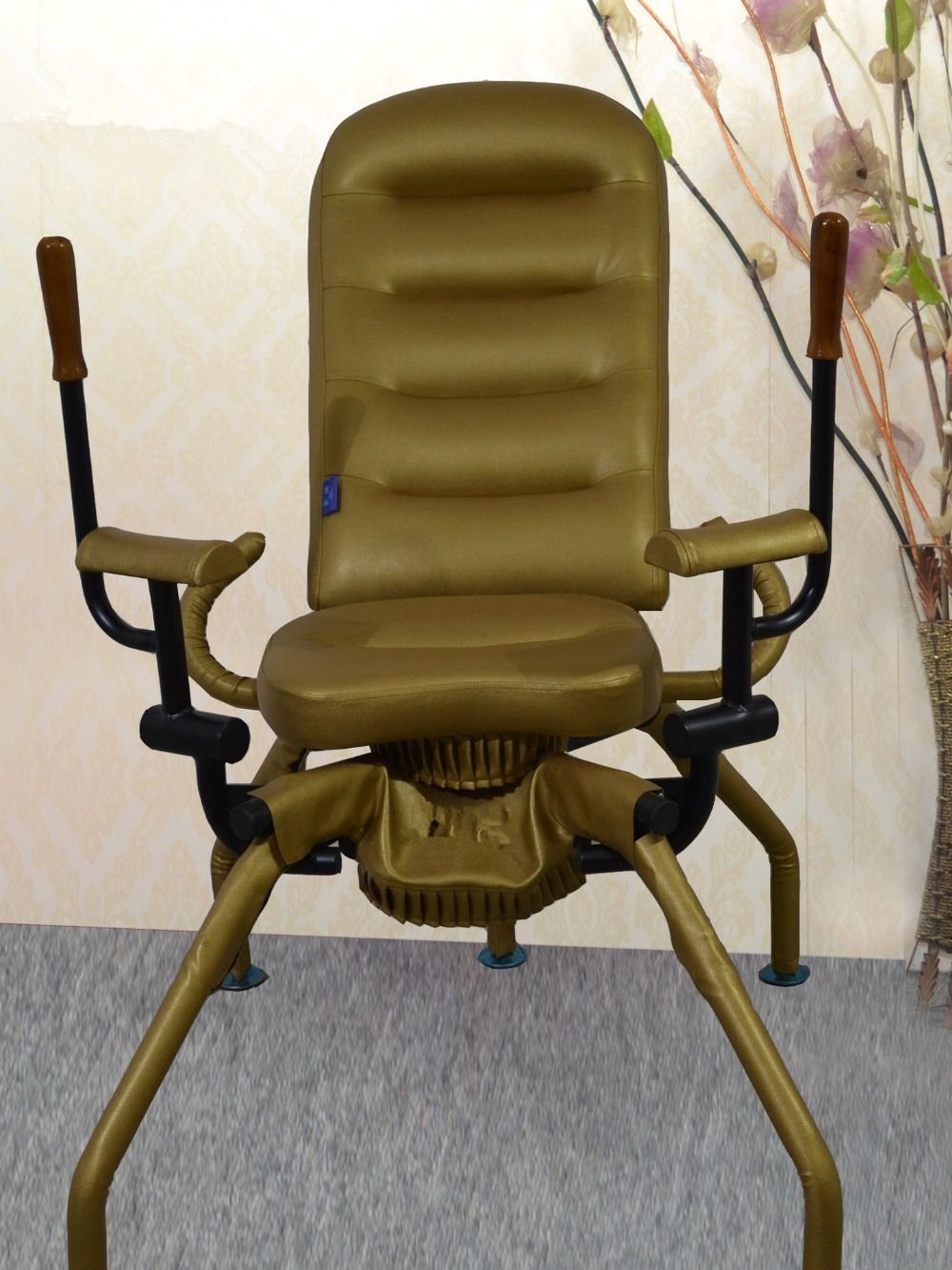 2015 New Online Sale Glod Love Chair Adult Sex Furniture Sex Toys