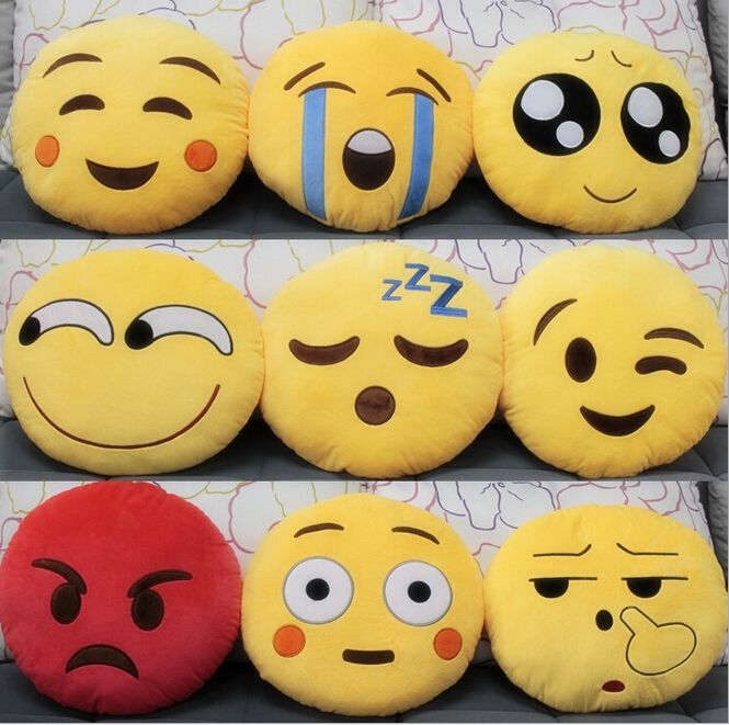 20 Styles Emoji Plush Toys 32cm Emoji Stuffed Toys Emoji Pillows