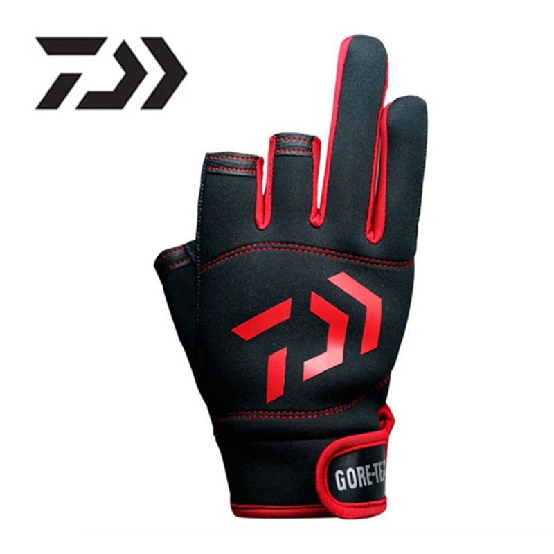 DAIWA Cut Three Fingers Fishing Glove Anti Slip Leather Outdoor Sports