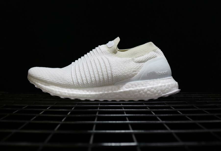 ultra boost uncaged laceless