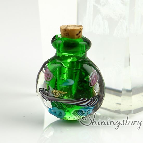 Miniature Glass Bottles Urn Charms Jewelry For Cremation Ashes Locket